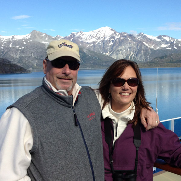Image of Gary and Melinda in Alaska
